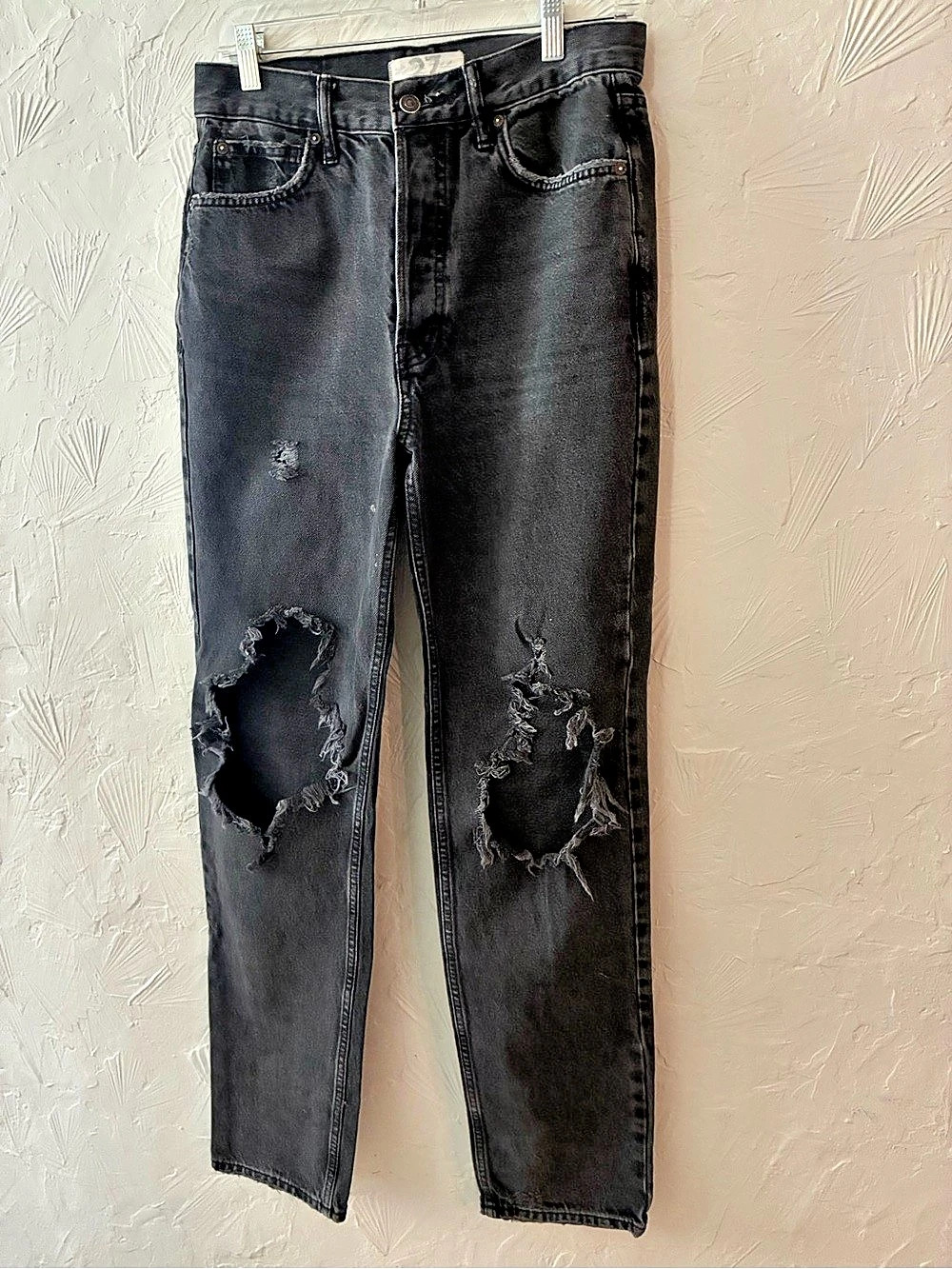 Free people  Ultra High Rise 90s Straight Jean Black